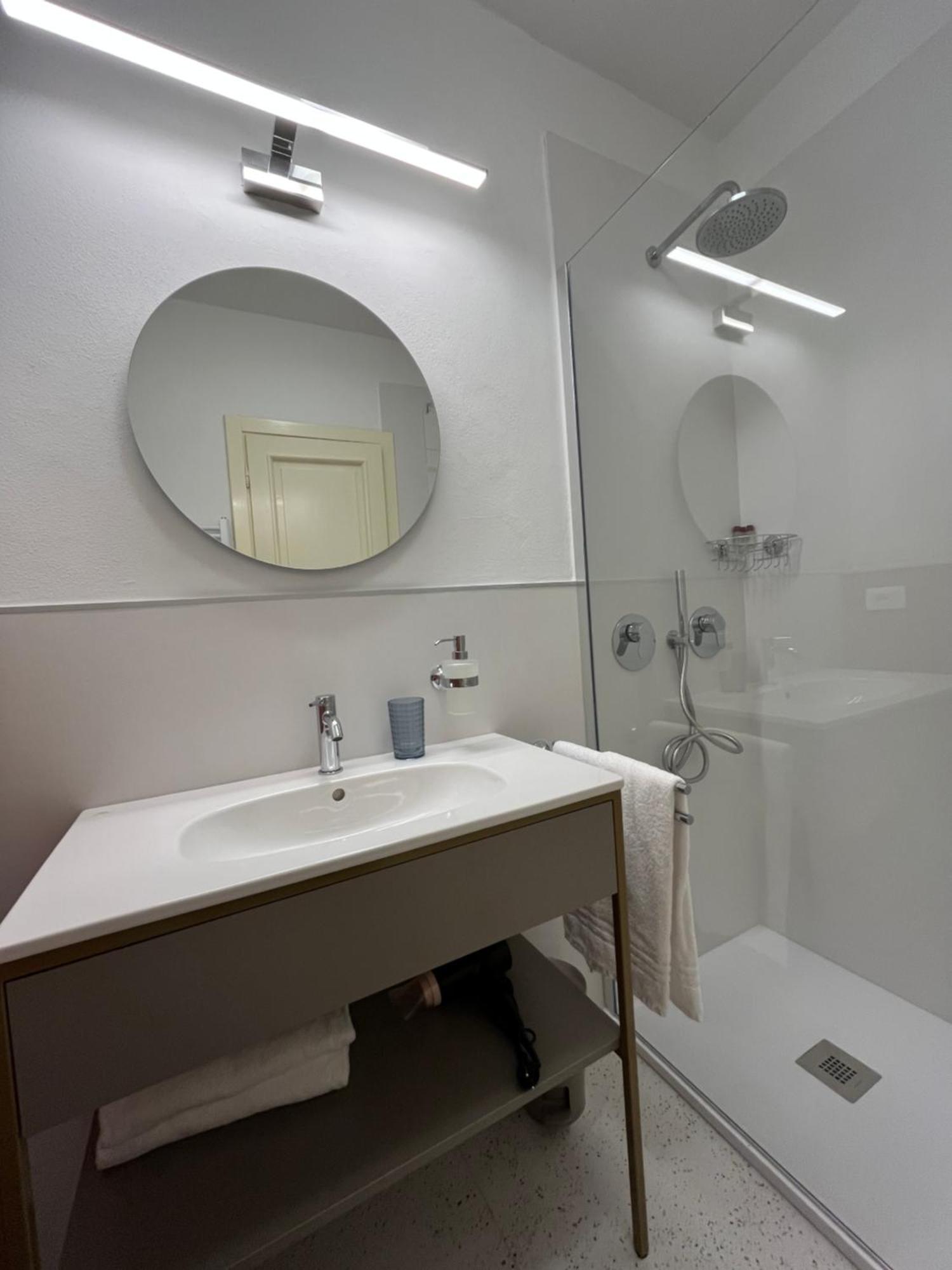 Hotel Duca D'Aosta Φλωρεντία Εξωτερικό φωτογραφία