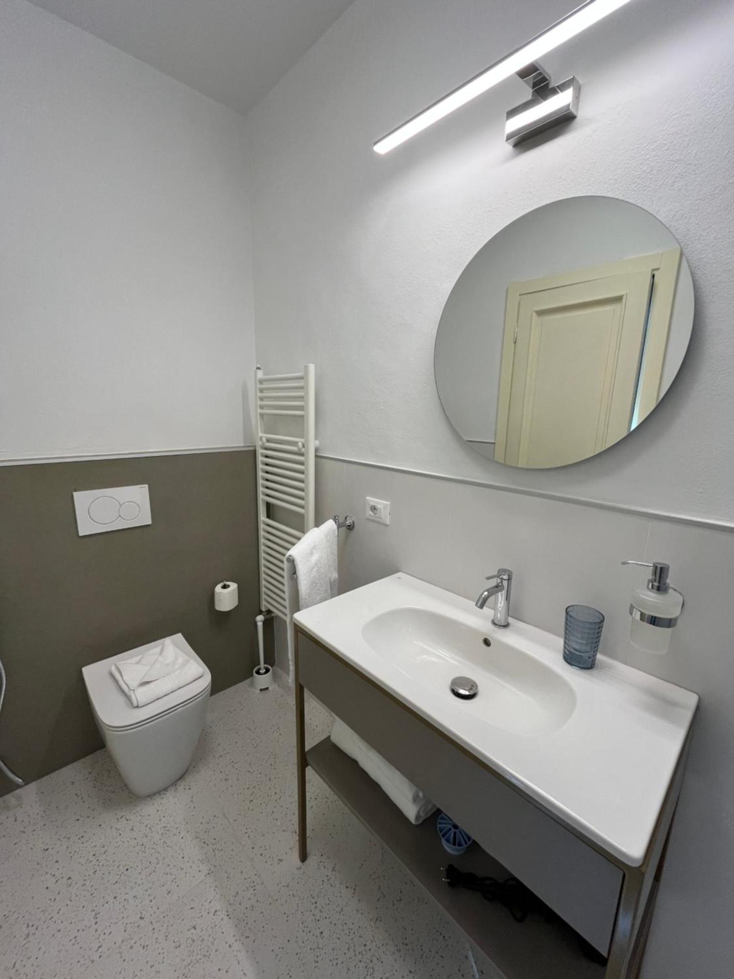 Hotel Duca D'Aosta Φλωρεντία Εξωτερικό φωτογραφία