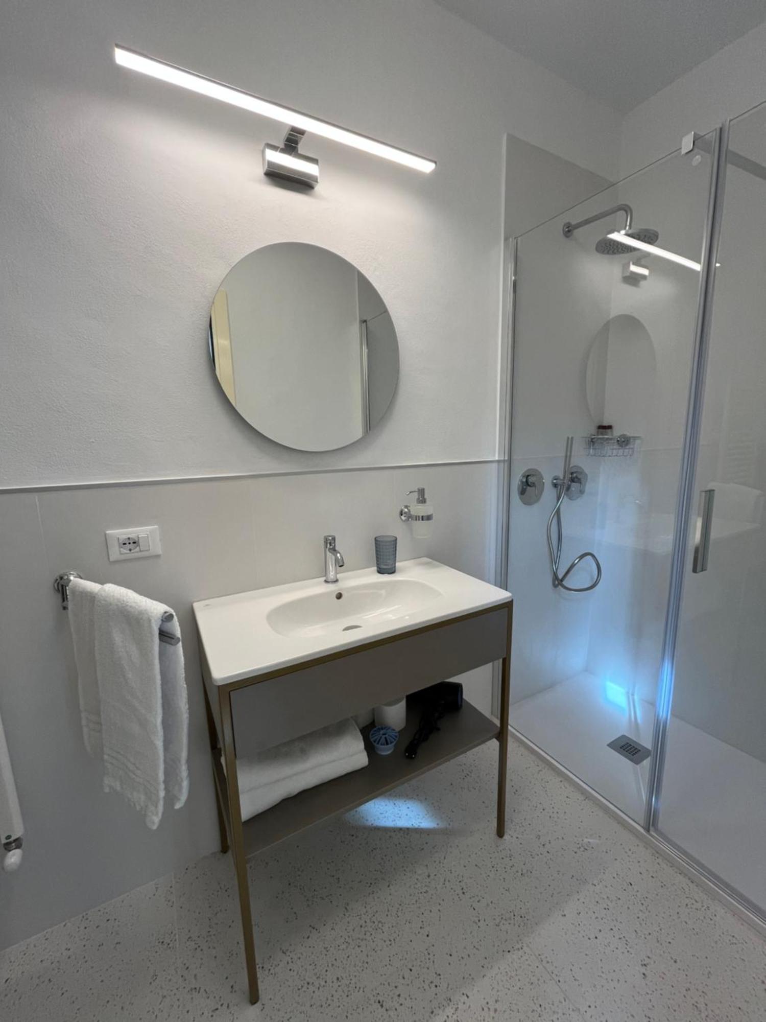 Hotel Duca D'Aosta Φλωρεντία Εξωτερικό φωτογραφία